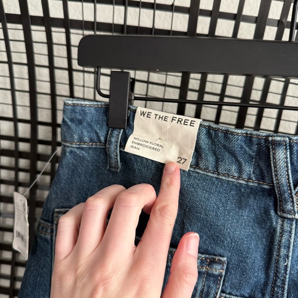 Free people we the free Willow floral embroidered jeans forget me not - Picture 8 of 10